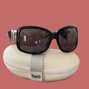 Dolce & Gabanna Black Oversized DG Hinge Sunglasses with Case